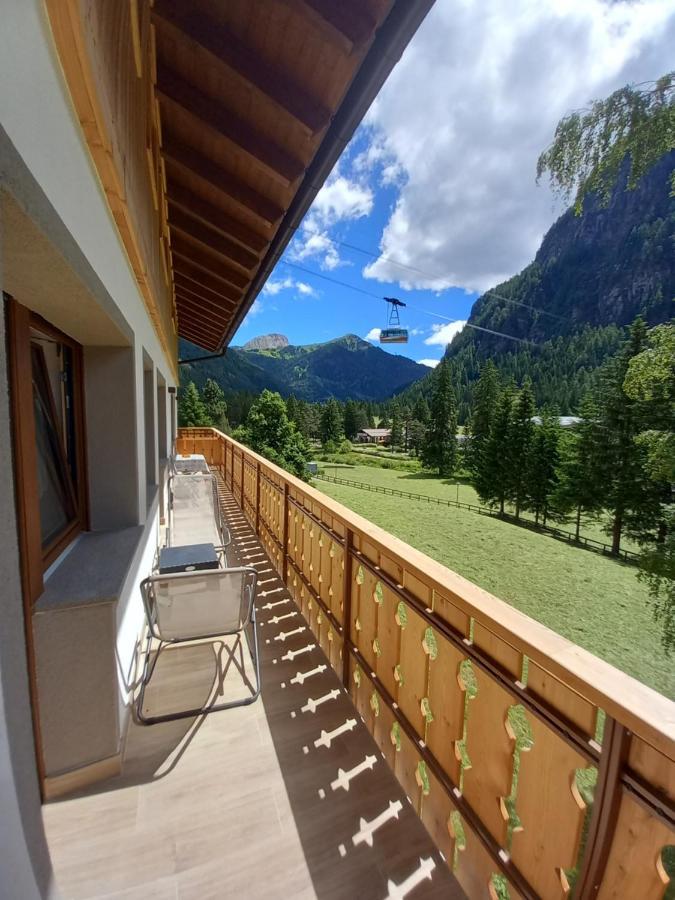 Appartement Cesa Valeria E Cesa Giulio à Campitello di Fassa Extérieur photo