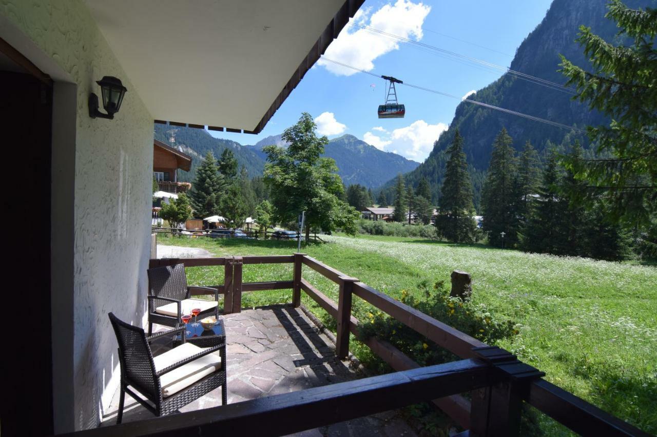 Appartement Cesa Valeria E Cesa Giulio à Campitello di Fassa Extérieur photo