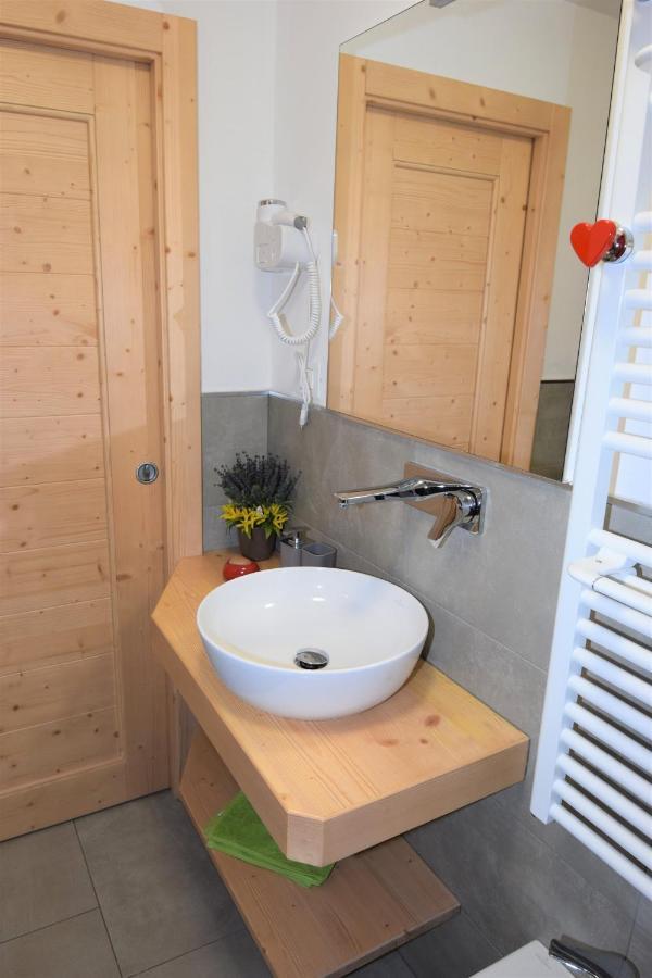 Appartement Cesa Valeria E Cesa Giulio à Campitello di Fassa Extérieur photo